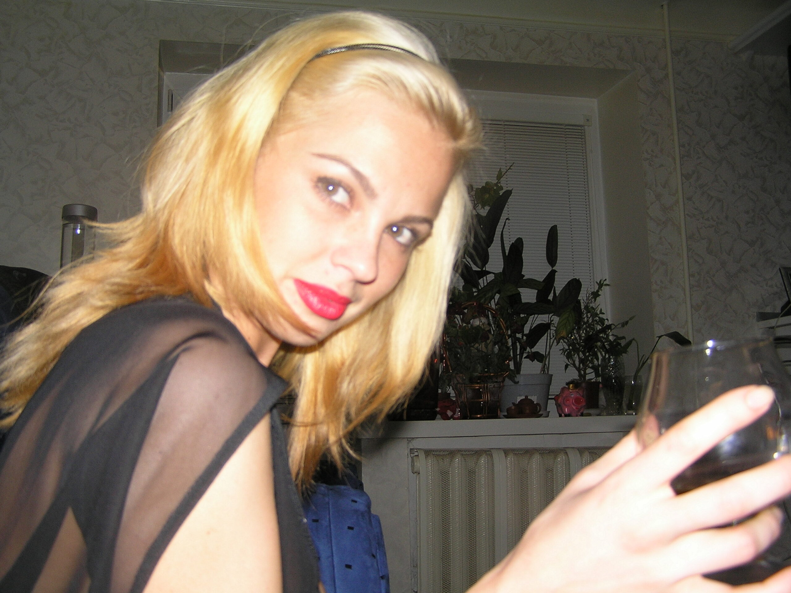 Read more about the article Geiler Nachbarblick: Die heiße Nacht durchs Fenster