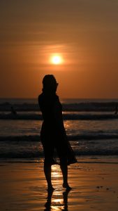 Read more about the article Verbotene Blicke zum Nachbarn: Mein geiles Geheimnis nebenan
